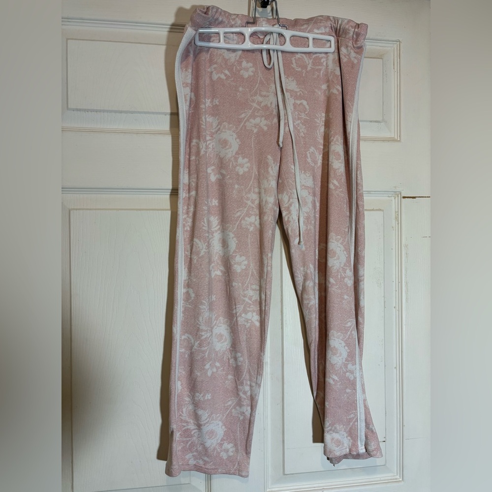 Lucky Brand Pink Athletic Performance bottoms